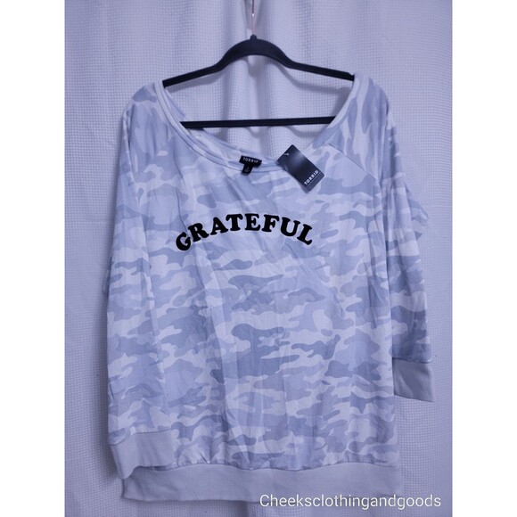 NWT Torrid Grateful Oversized Sexy Camo Lightweight Top Women's Plus size 2 - Picture 1 of 5